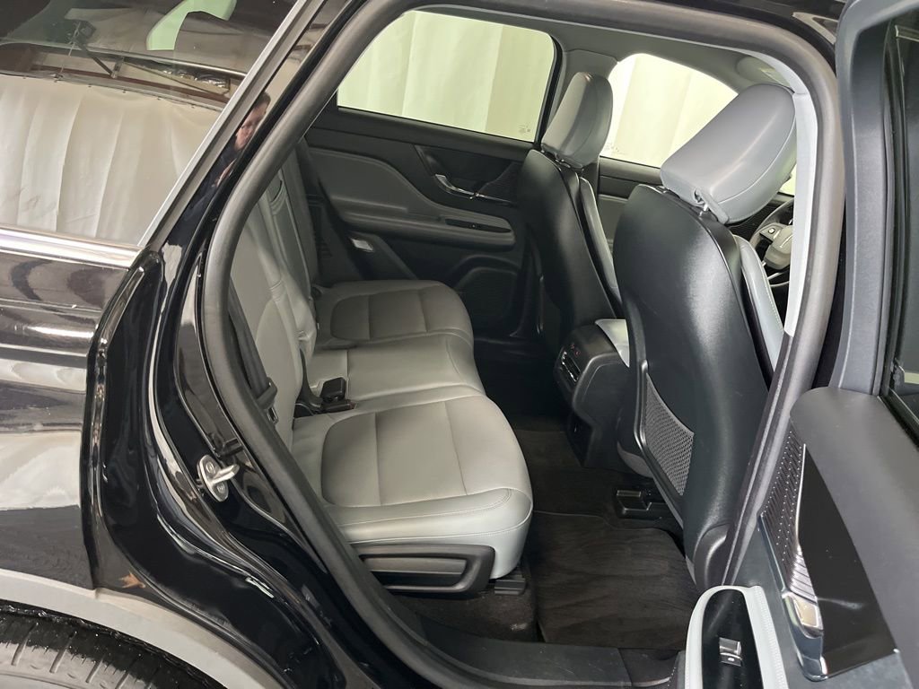 Used 2022 Lincoln Corsair AWD w/ Equipment Group 101A image 22