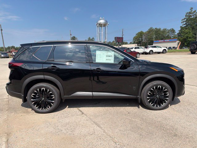 New 2026 Nissan Rogue Dark Armor FWD image 5