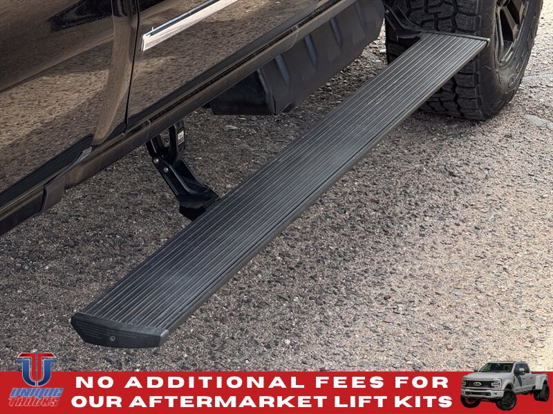 Used 2018 GMC Sierra 2500 Denali w/ Duramax Plus Package AWD/4WD image 12