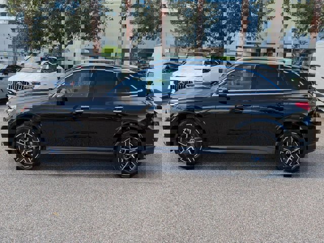 Used 2026 Mercedes-Benz GLC 300 image 7