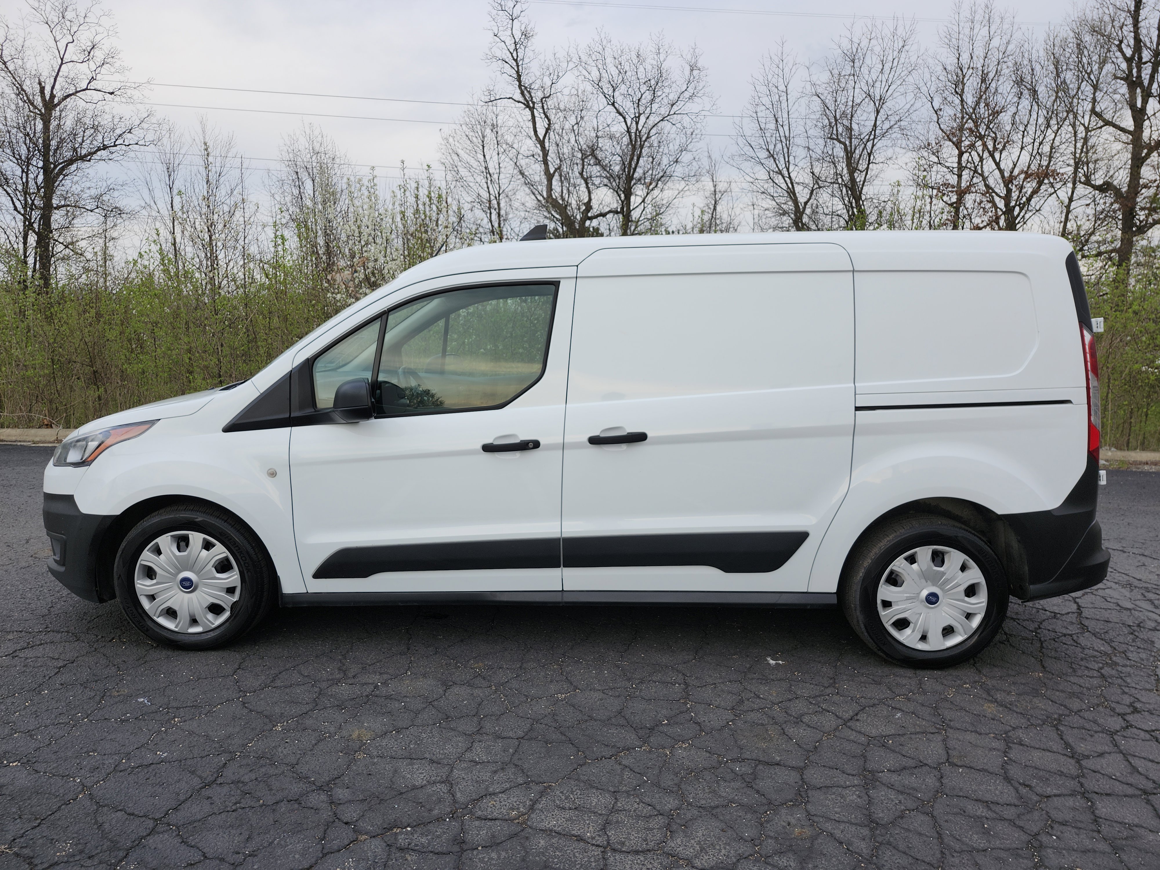 Used 2023 Ford Transit Connect XL image 13