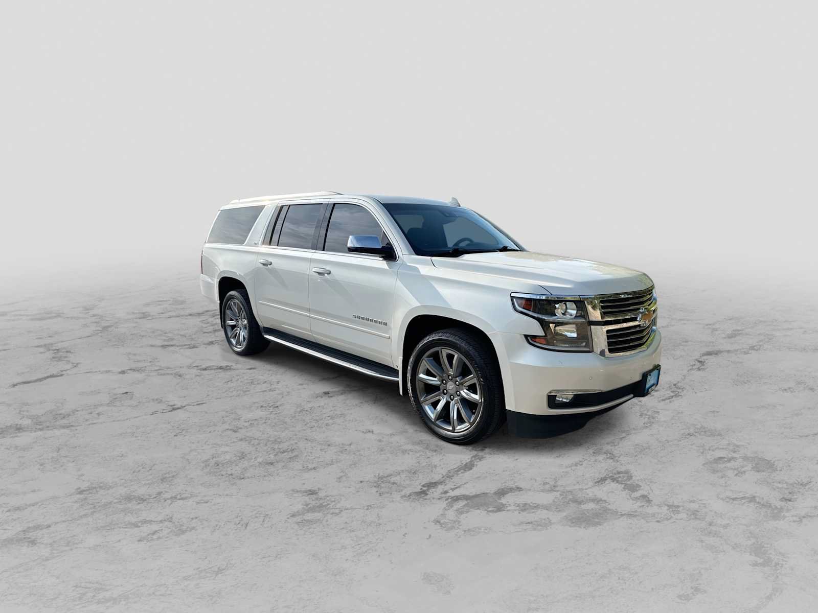 Used 2015 Chevrolet Suburban LTZ AWD/4WD image 2