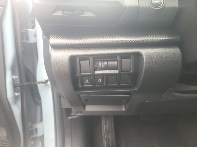 Used 2020 Subaru Crosstrek 2.0i Premium image 26