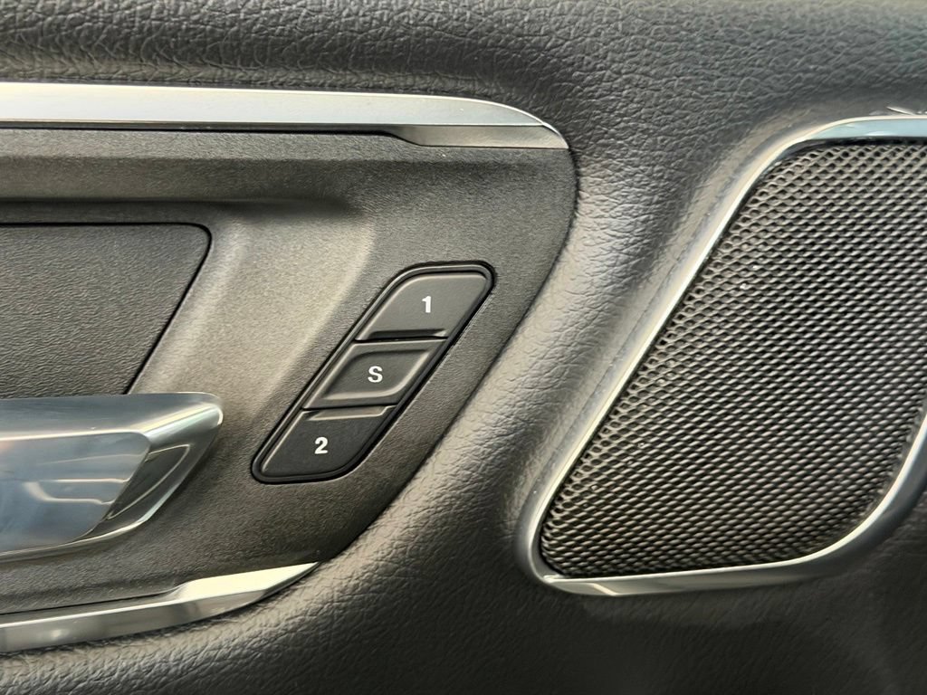 Used 2024 RAM 1500 Laramie AWD/4WD image 43