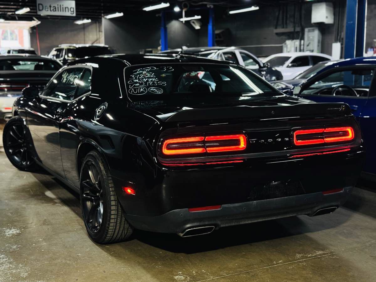 Used 2020 Dodge Challenger R/T Scat Pack w/ Plus Package RWD image 8