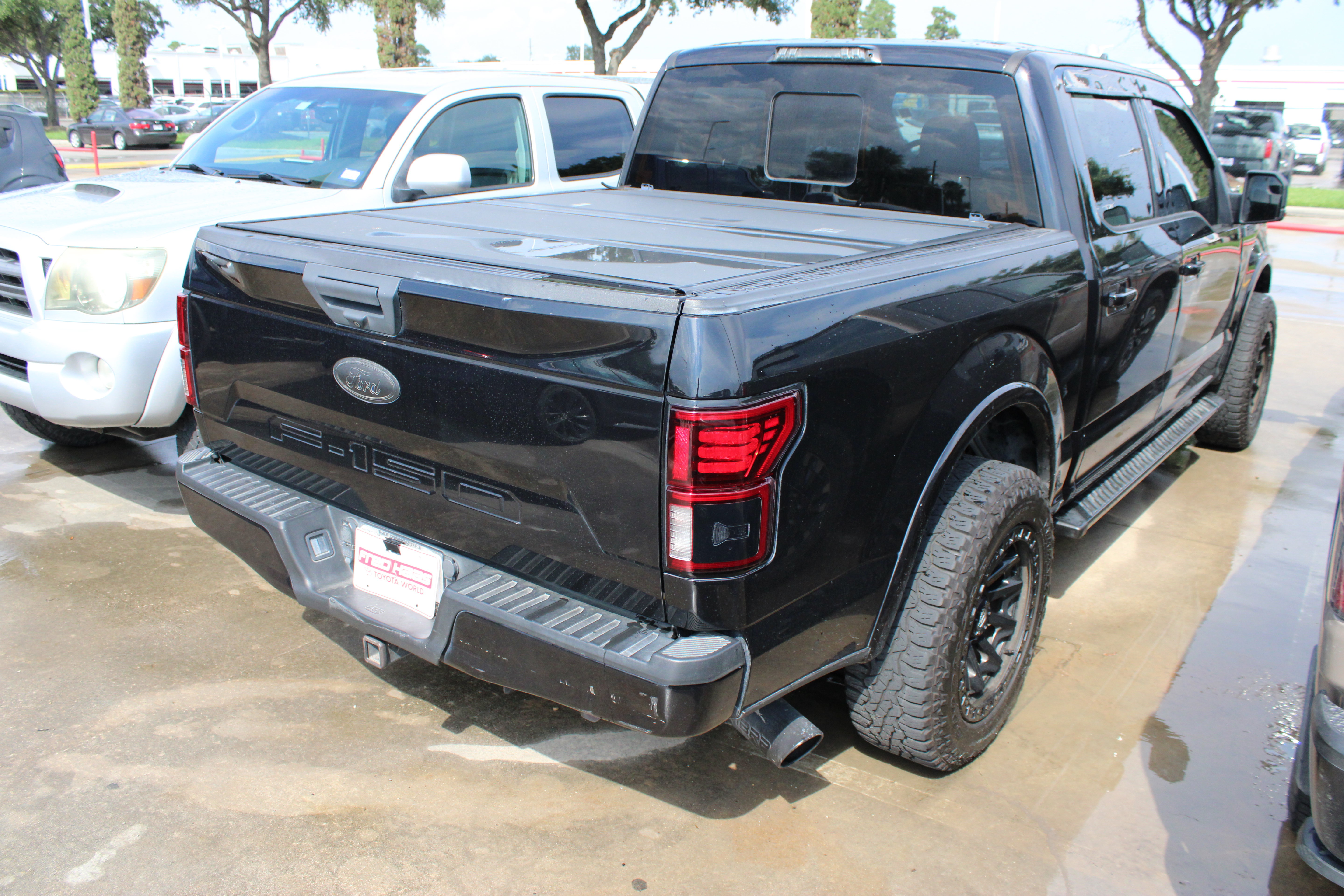 Used 2020 Ford F150 XLT w/ Equipment Group 302A Luxury RWD image 11