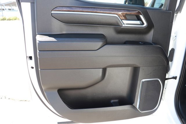 Used 2023 GMC Sierra 1500 Elevation image 12