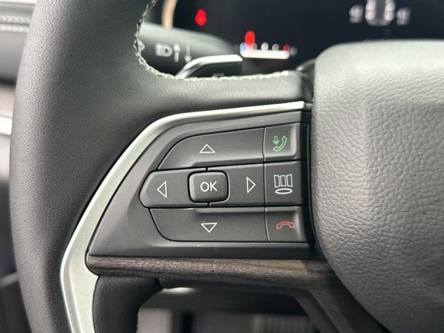 New 2025 Jeep Grand Cherokee Limited w/ Trailer Tow Package image 28