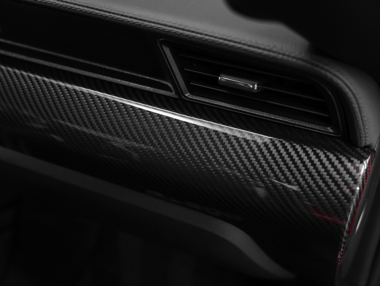 Used 2020 Ford Mustang Shelby GT500 w/ Carbon Fiber Track Pack image 46