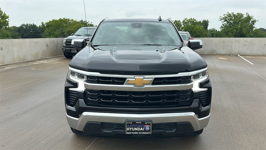 Used 2025 Chevrolet Silverado 1500 LT RWD image 7
