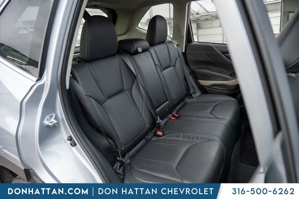 Used 2024 Subaru Forester Limited image 27