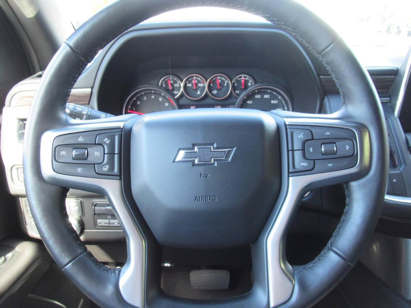 Used 2021 Chevrolet Tahoe Z71 AWD/4WD image 25
