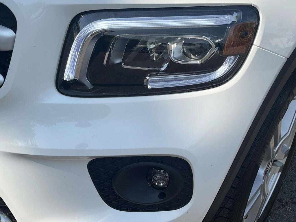 Certified 2023 Mercedes-Benz GLB 250 4MATIC image 14