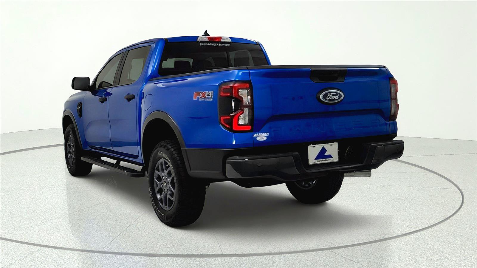 Used 2024 Ford Ranger XLT w/ FX4 Off-Road Package AWD/4WD image 5