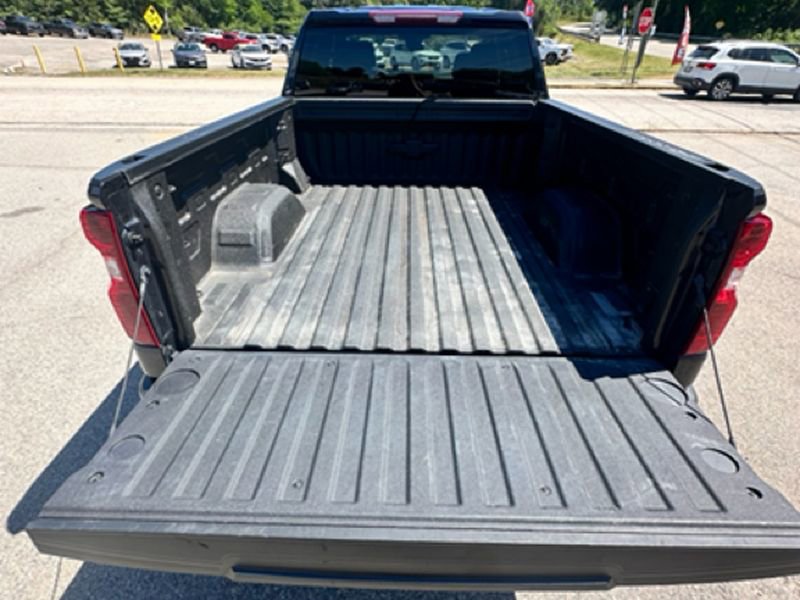 Used 2023 Chevrolet Silverado 1500 LT w/ Protection Package RWD image 19
