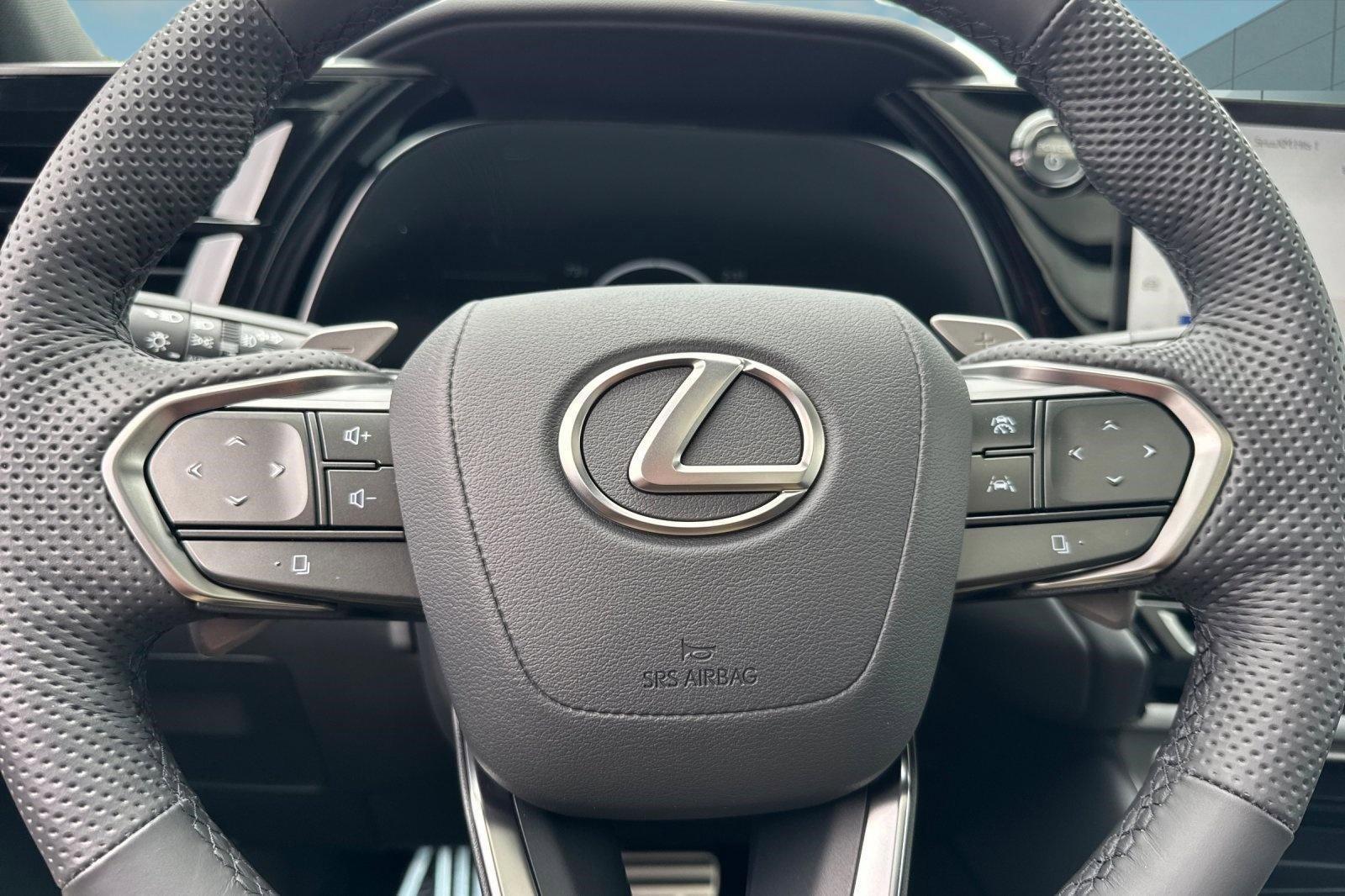 New 2026 Lexus TX 500h AWD image 17