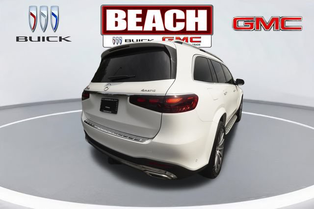 Used 2025 Mercedes-Benz GLS 580 4MATIC image 3