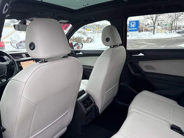 Used 2019 Volkswagen Tiguan SE image 34