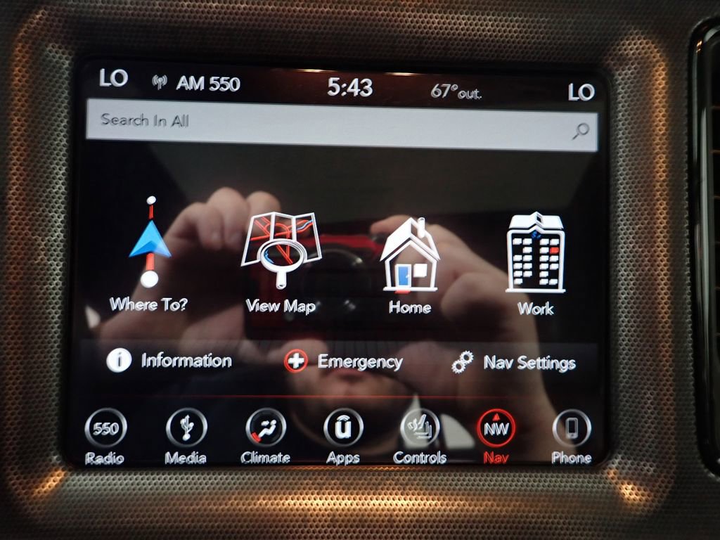 Used 2018 Dodge Challenger GT image 3