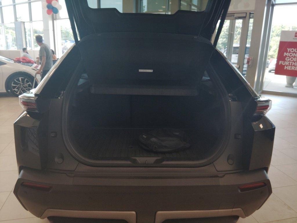 New 2026 Toyota C-HR AWD/4WD image 8
