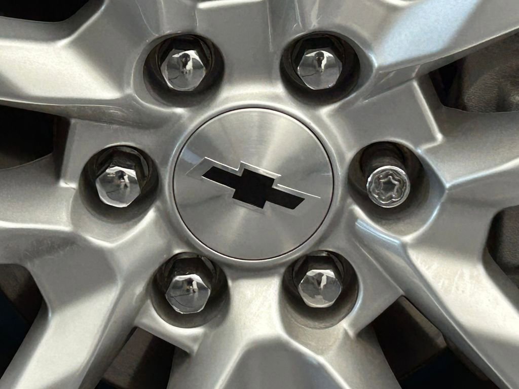 Used 2020 Chevrolet Silverado 1500 RST w/ All-Star Edition image 33