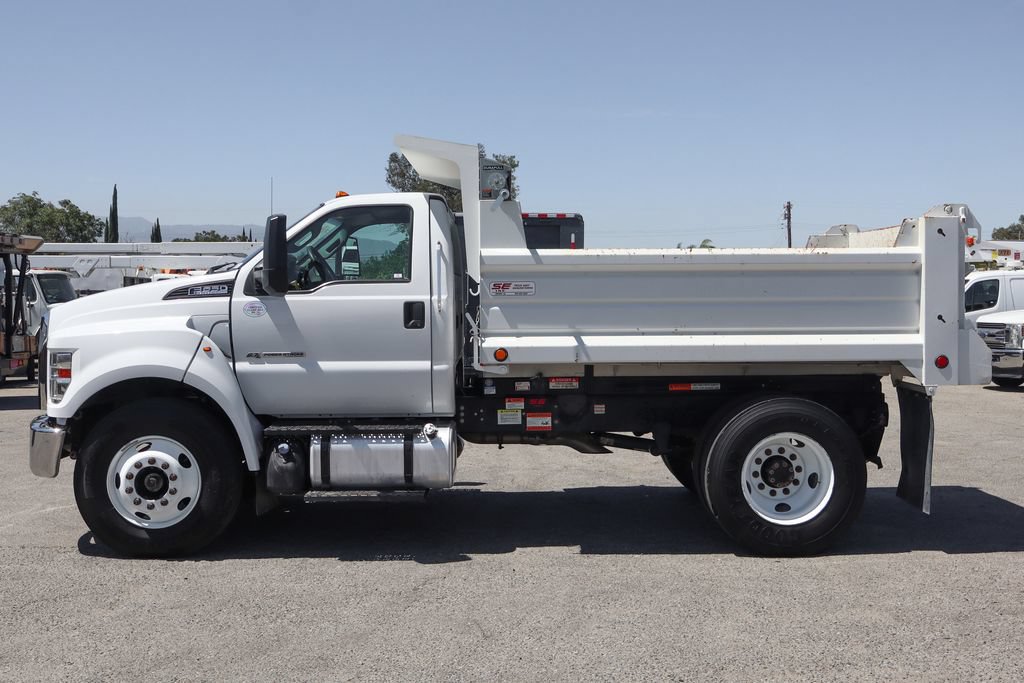 Used 2022 Ford F650 2WD Regular Cab Super Duty image 5