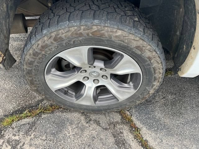 Used 2021 RAM 1500 Laramie AWD/4WD image 13