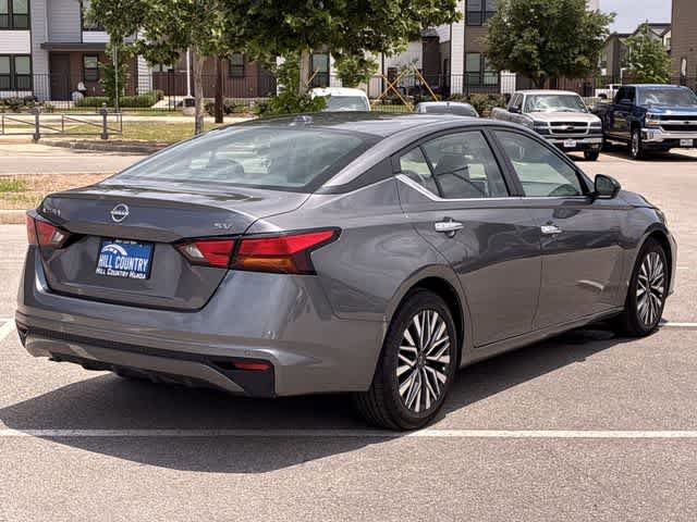 Used 2024 Nissan Altima 2.5 SV FWD image 6