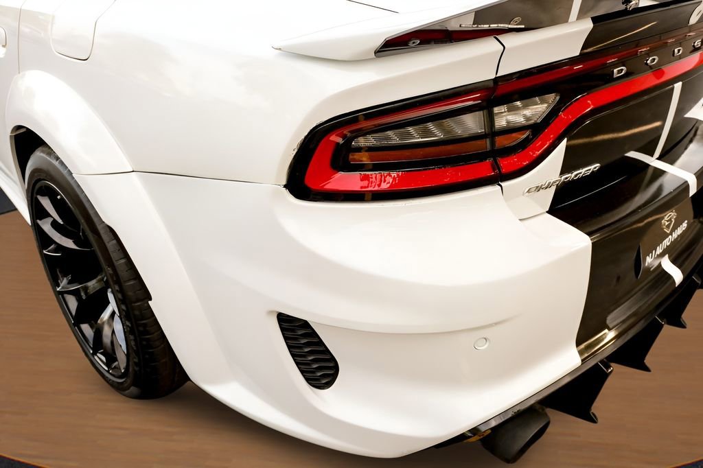Used 2021 Dodge Charger SRT Hellcat RWD image 8