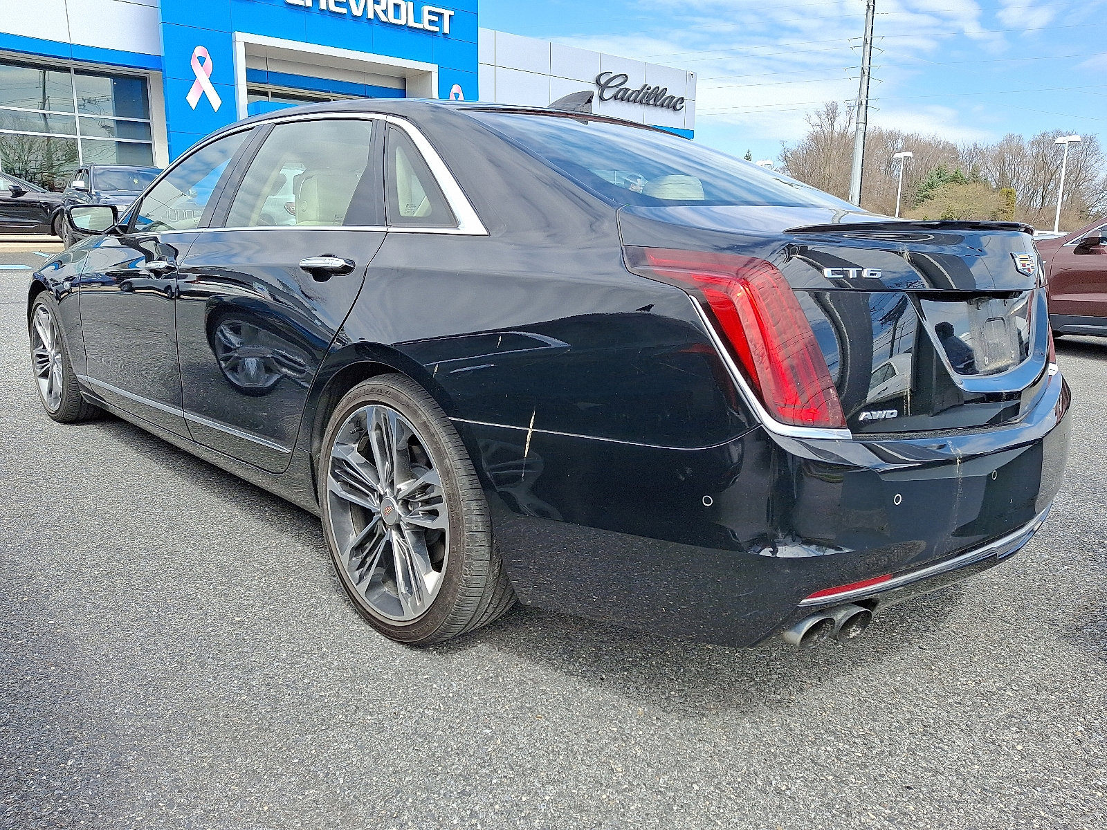 Used 2018 Cadillac CT6 Platinum w/ LPO, Exterior Accent Package image 4