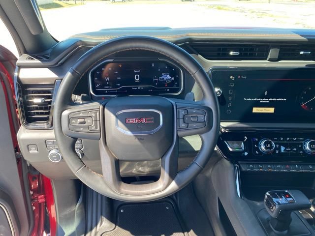 Used 2024 GMC Sierra 1500 AT4 w/ Technology Package AWD/4WD image 5