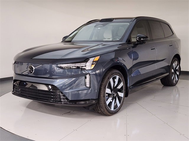 New 2025 Volvo EX90 Ultra image 1