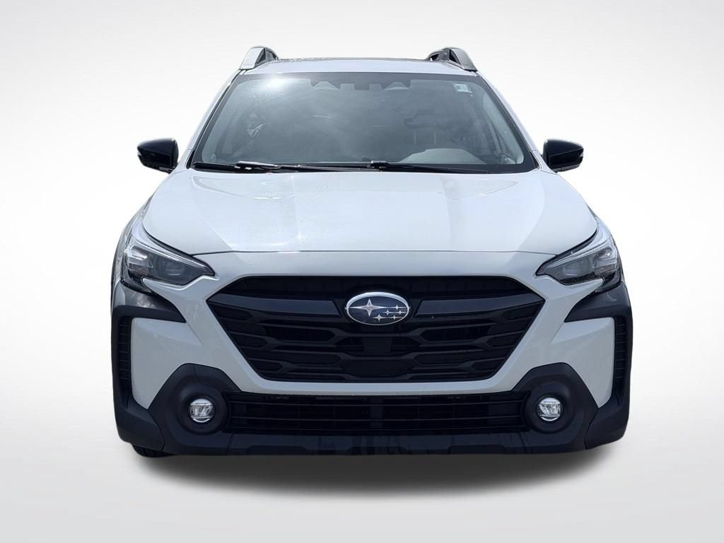 Used 2023 Subaru Outback Premium AWD/4WD image 2