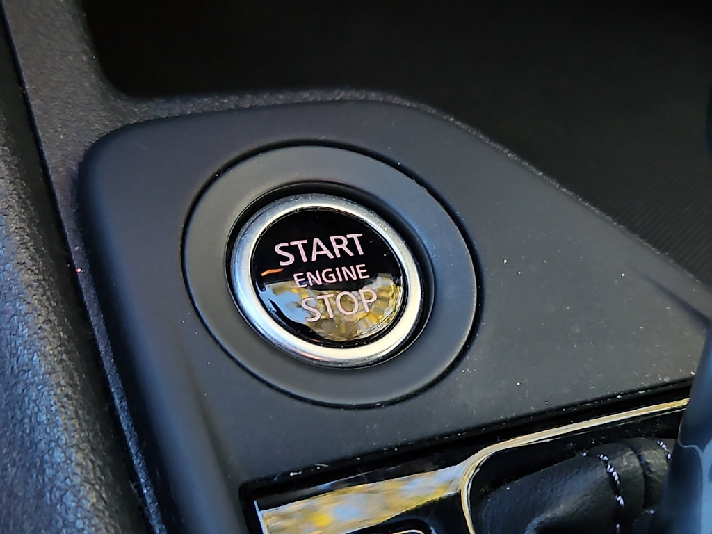 Used 2024 Nissan Sentra S FWD image 16