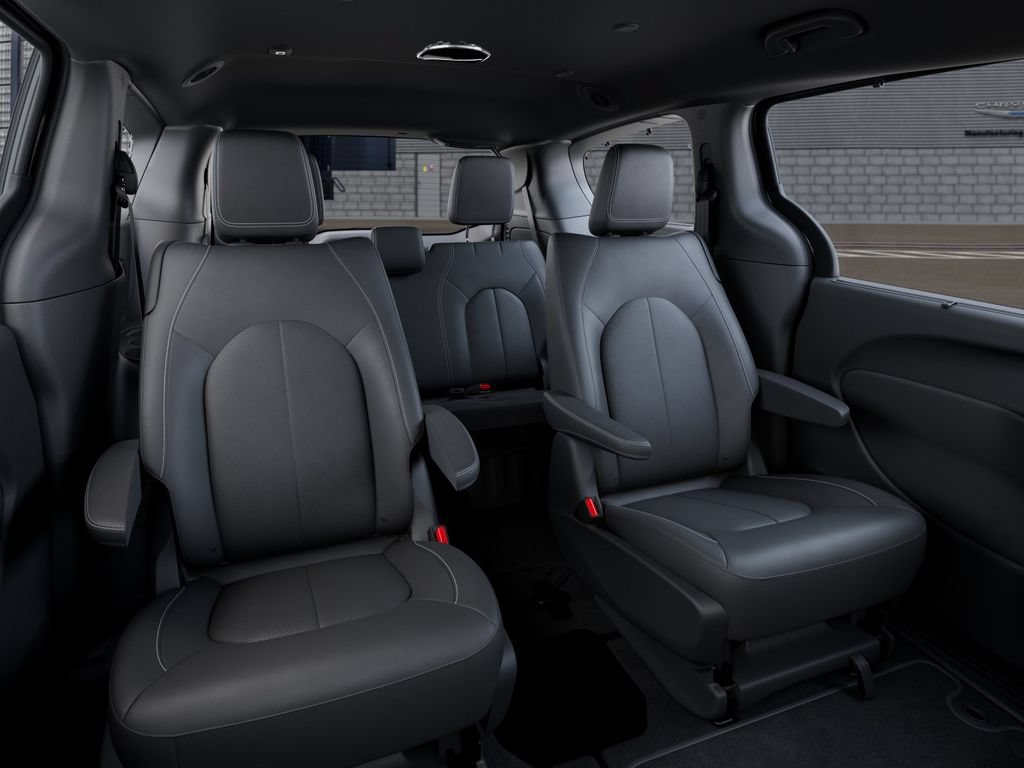 New 2027 Chrysler Pacifica Select w/ Family Tech Group AWD/4WD image 15