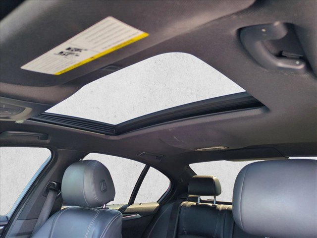 Used 2016 BMW 535i Sedan RWD image 16