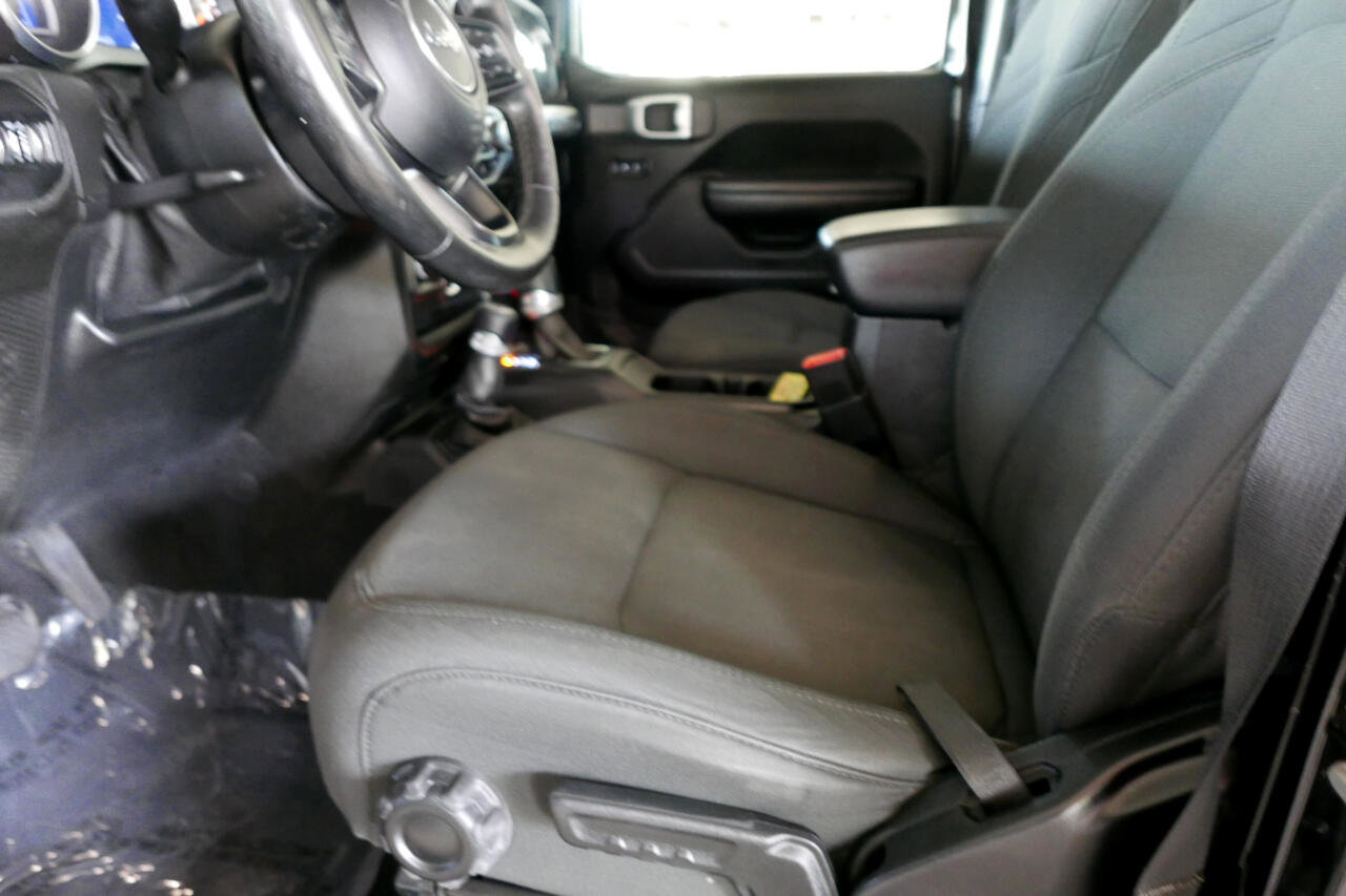 Used 2020 Jeep Wrangler Unlimited Sport image 9