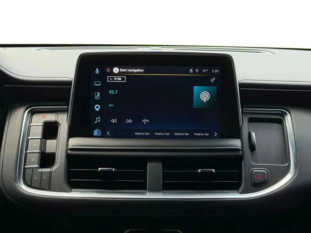 Used 2024 Chevrolet Tahoe Z71 w/ Luxury Package AWD/4WD image 22