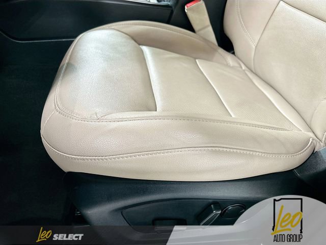 Used 2022 Ford Explorer Limited w/ Equipment Group 301A image 10