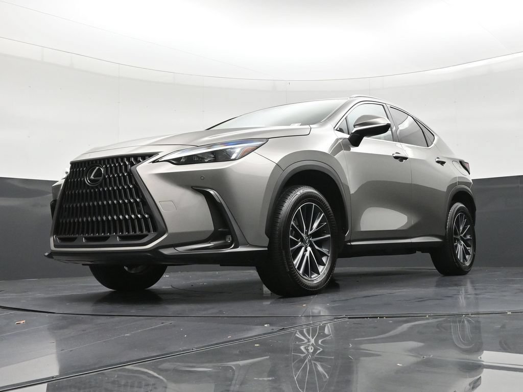 Used 2025 Lexus NX 250 FWD w/ Accessory Package (Z2) image 25