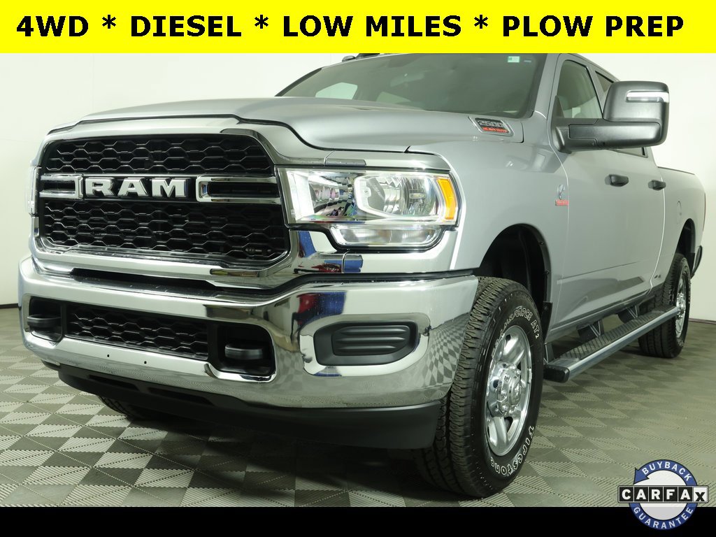 Used 2024 RAM 2500 Tradesman w/ Chrome Appearance Group