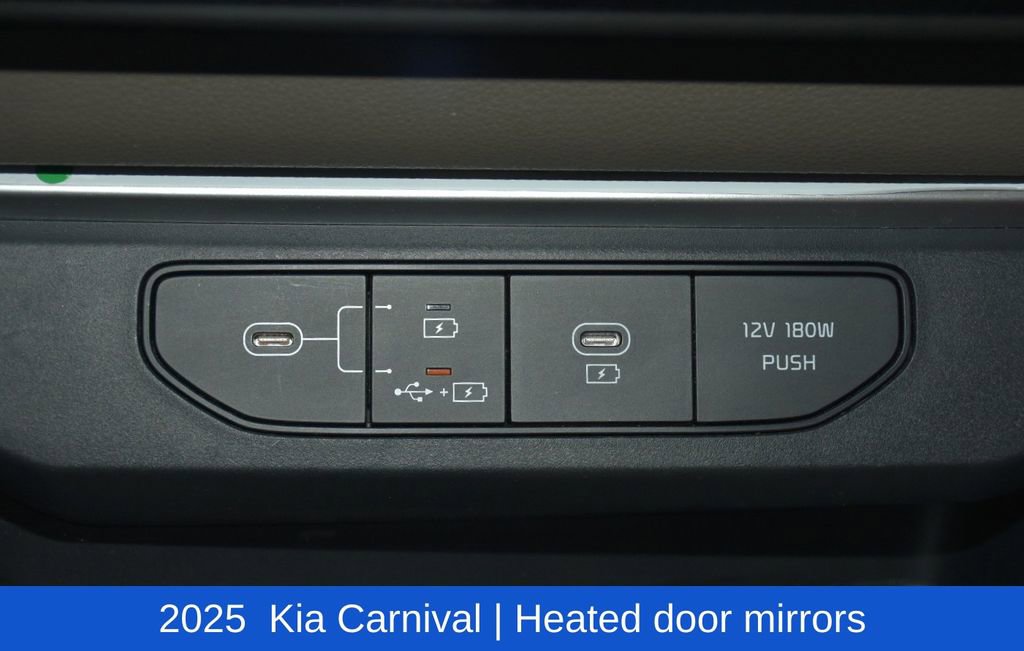 Used 2025 Kia Carnival FWD image 21