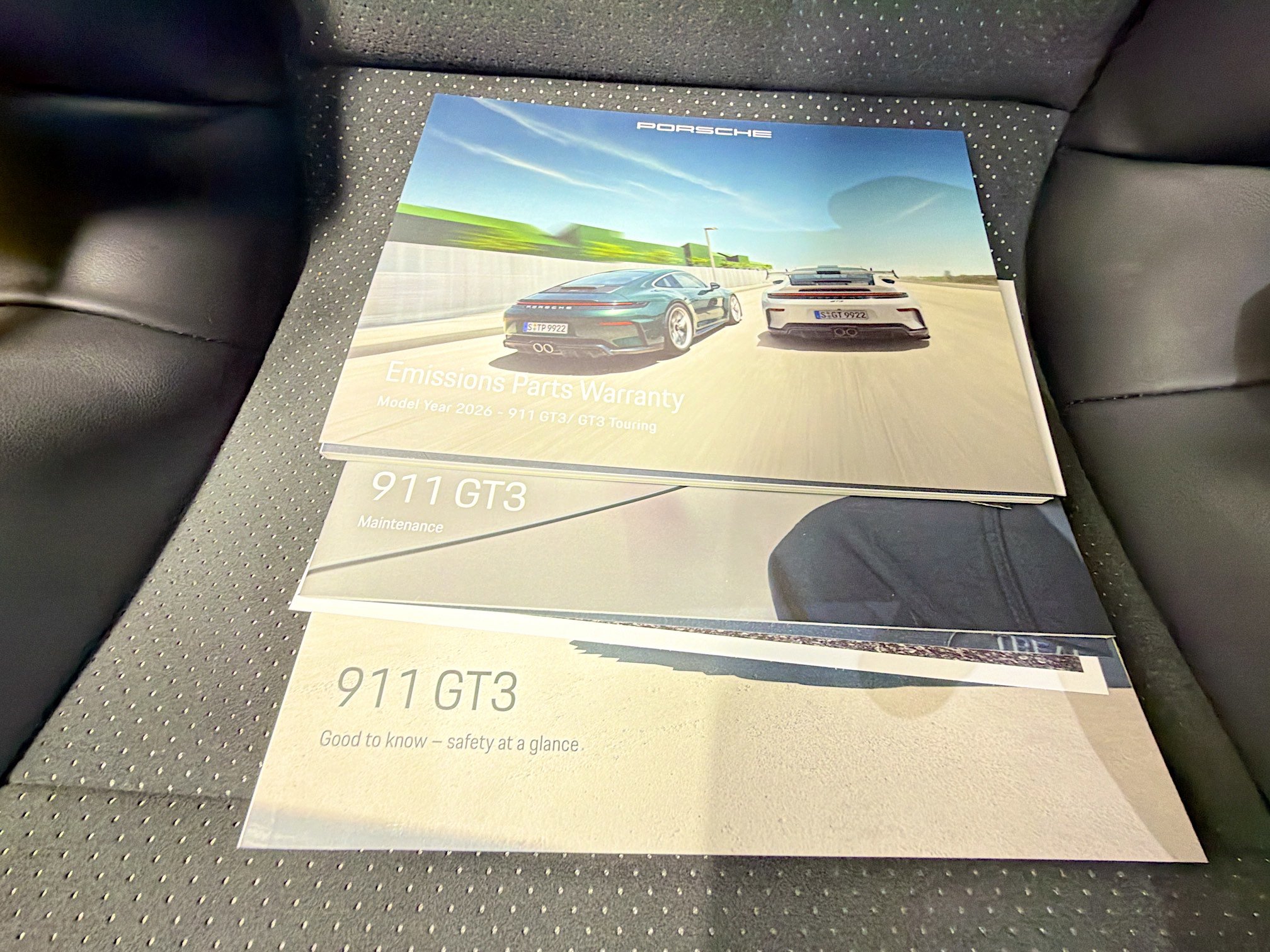 Certified 2026 Porsche 911 GT3 image 40