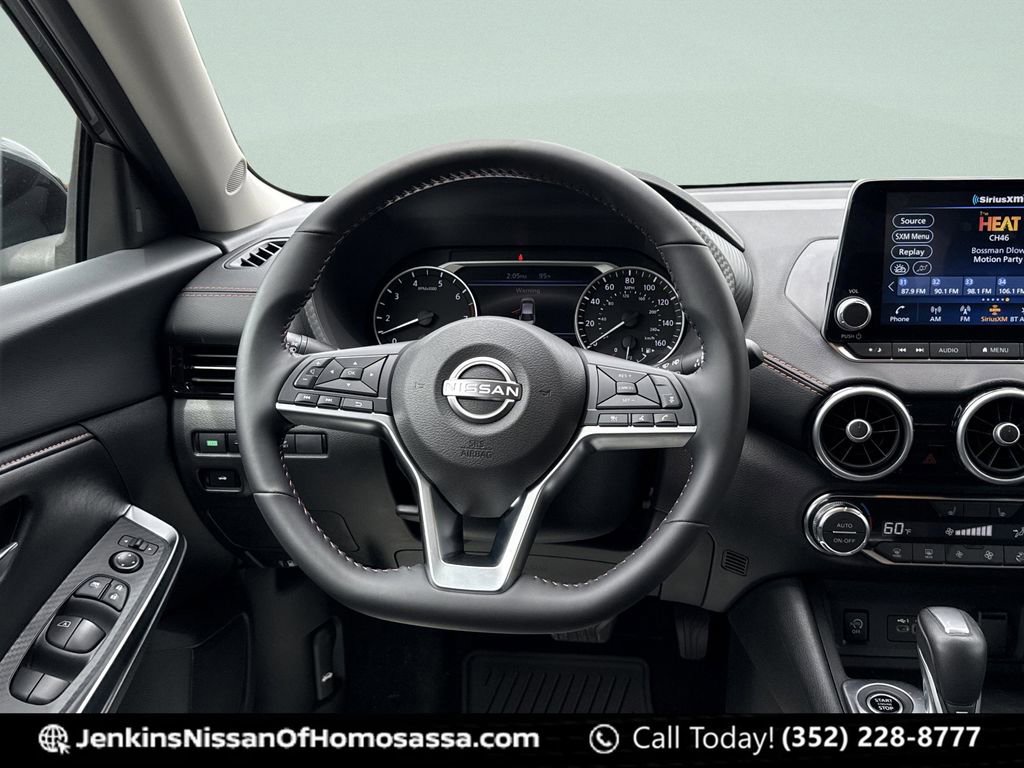 Certified 2025 Nissan Sentra SR image 30