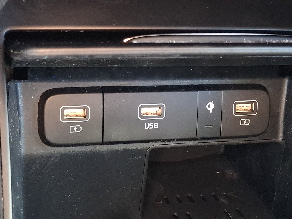 Certified 2023 Kia Sorento S AWD/4WD image 26