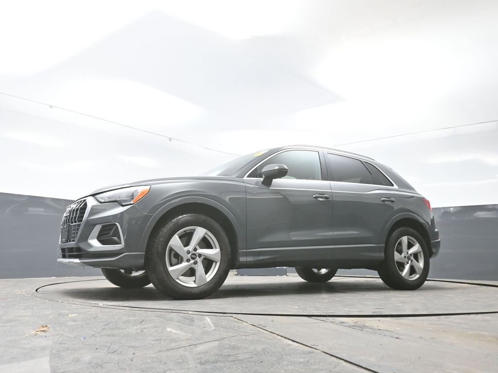 Used 2021 Audi Q3 2.0T Premium image 26