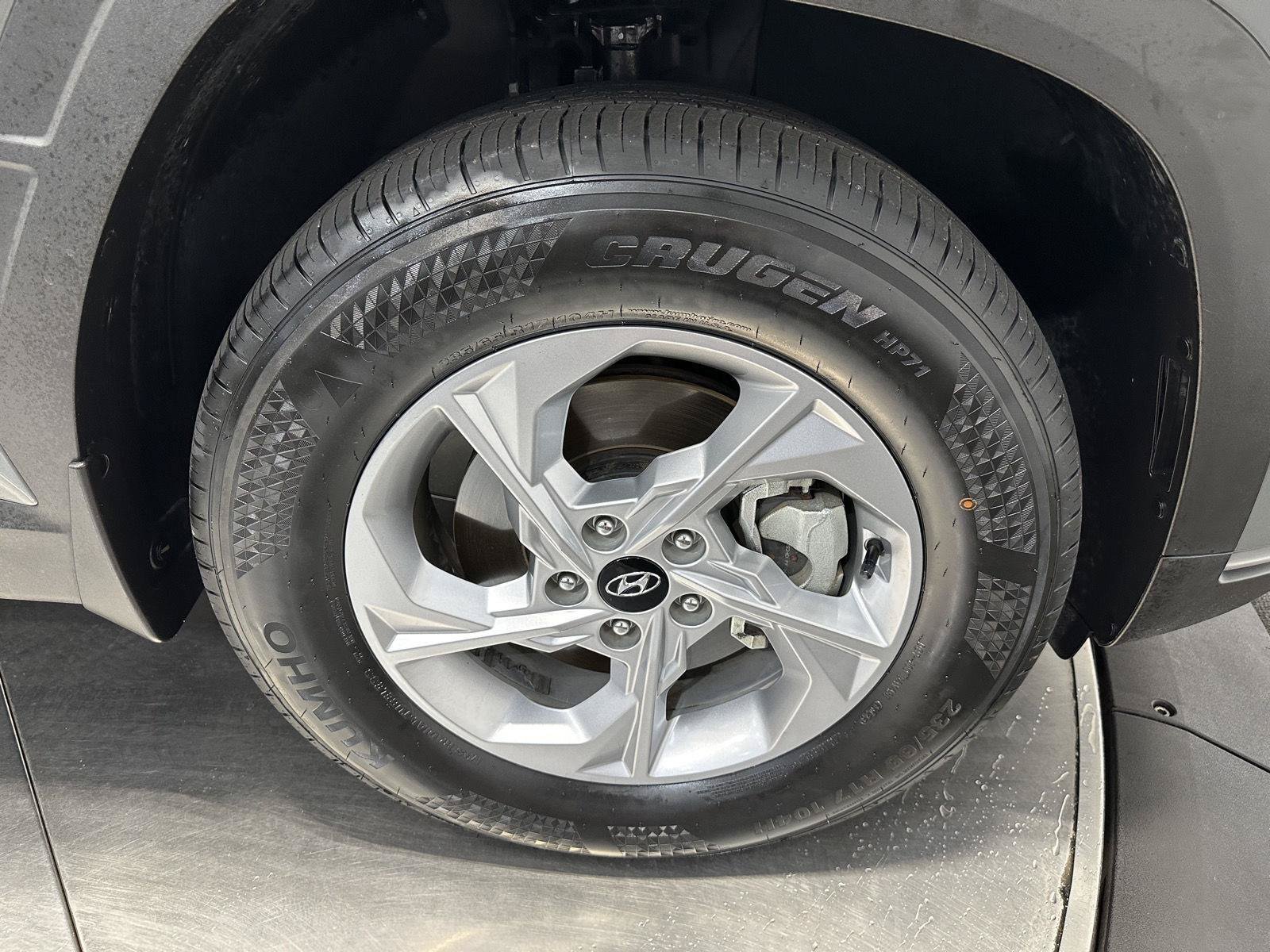 Certified 2024 Hyundai Tucson SEL AWD/4WD image 12