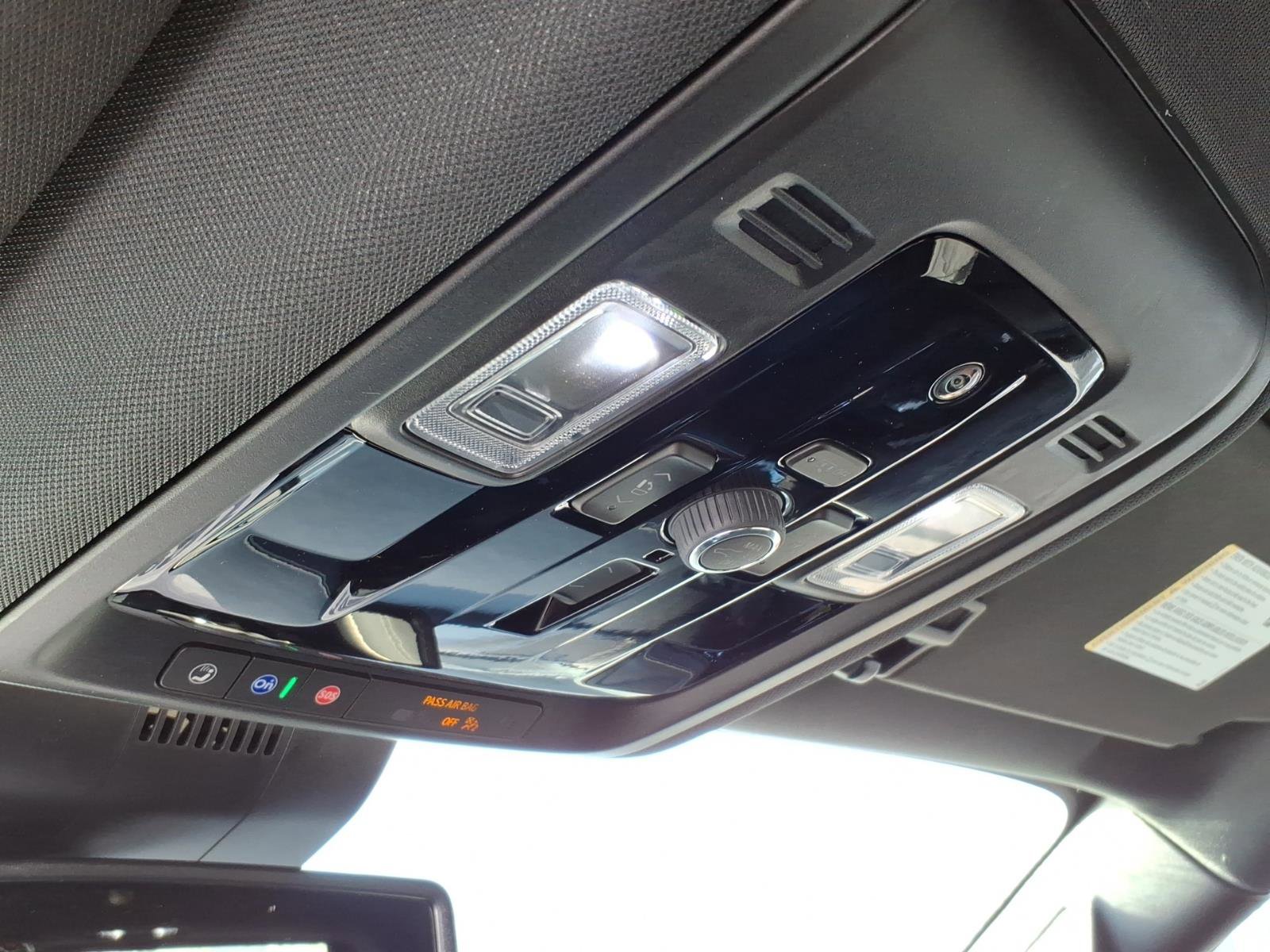 New 2026 GMC Yukon Elevation image 24