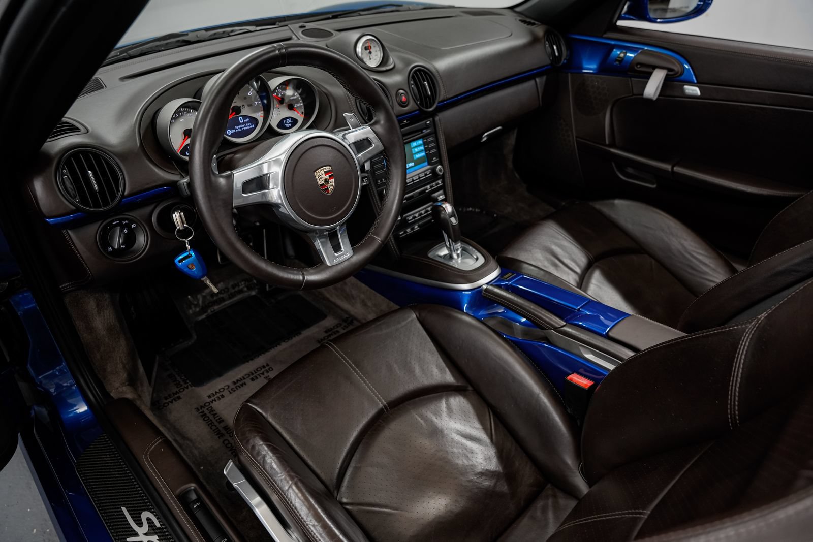 Used 2011 Porsche Boxster Spyder RWD image 9