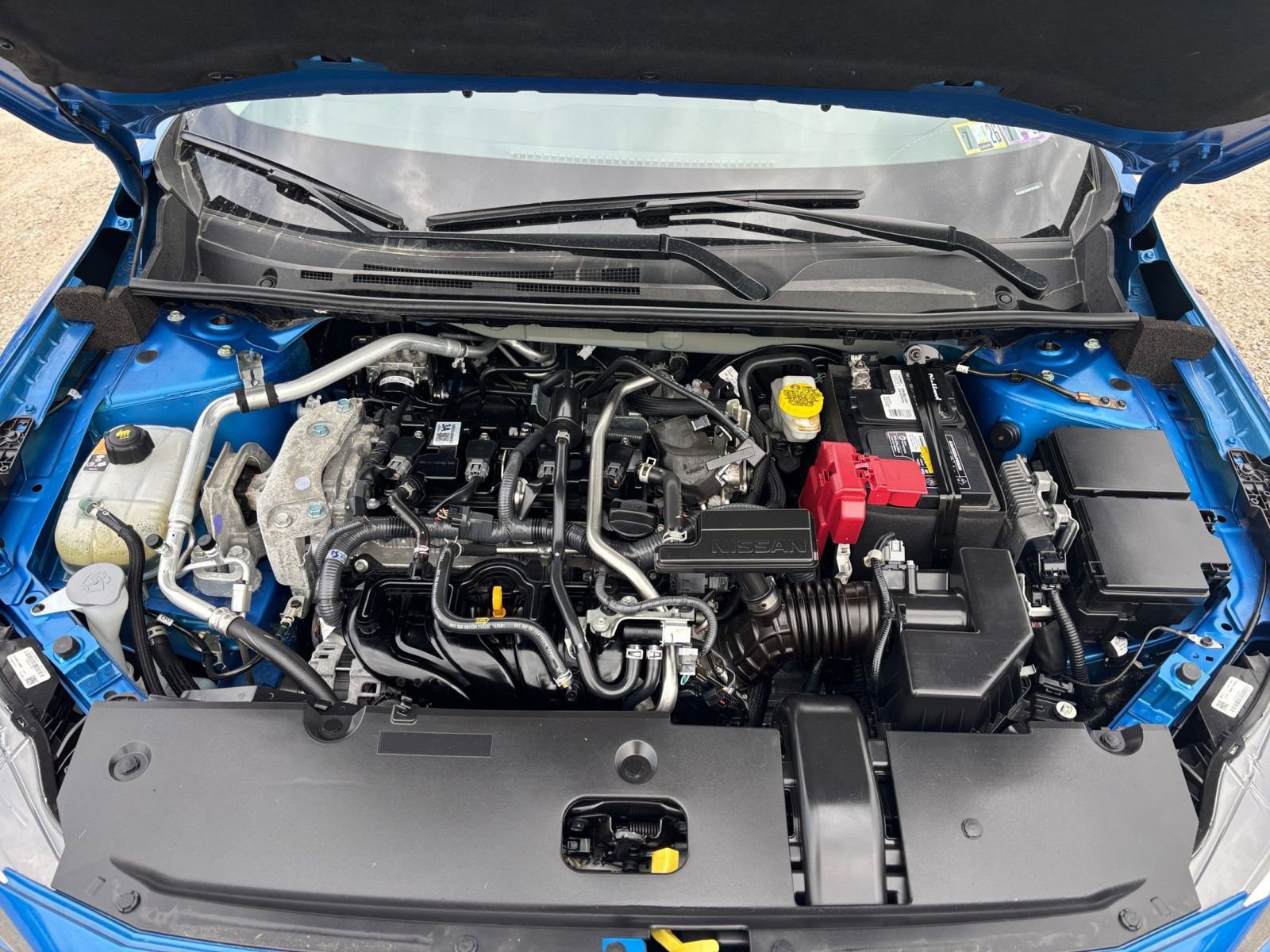 Used 2025 Nissan Sentra SV FWD image 30